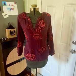 Old Navy | Floral split V-Neck Women's Top - Purple and Red, size M